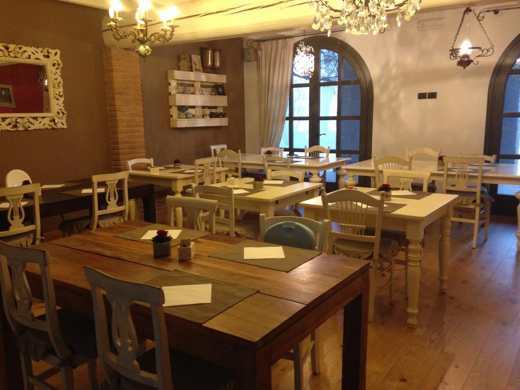 Agriturismo Corte Rocca San Giorgio di Mantova ภายนอก รูปภาพ