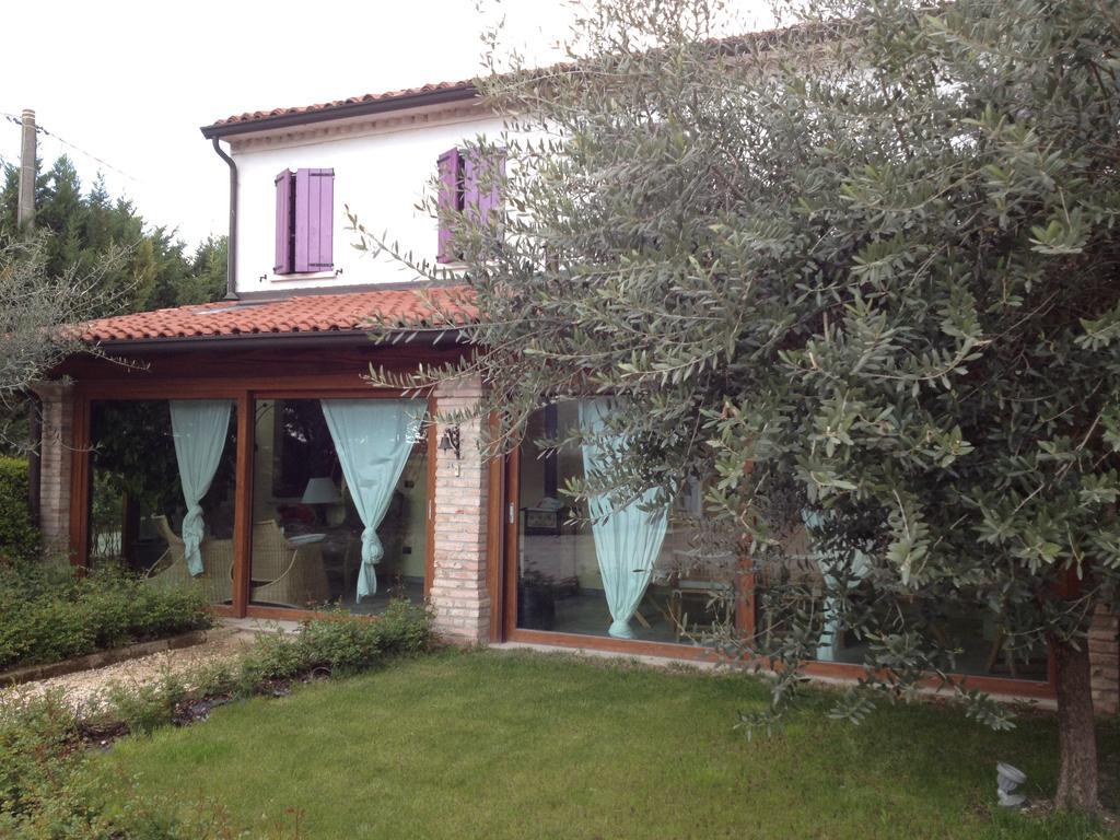 Agriturismo Corte Rocca San Giorgio di Mantova ภายนอก รูปภาพ
