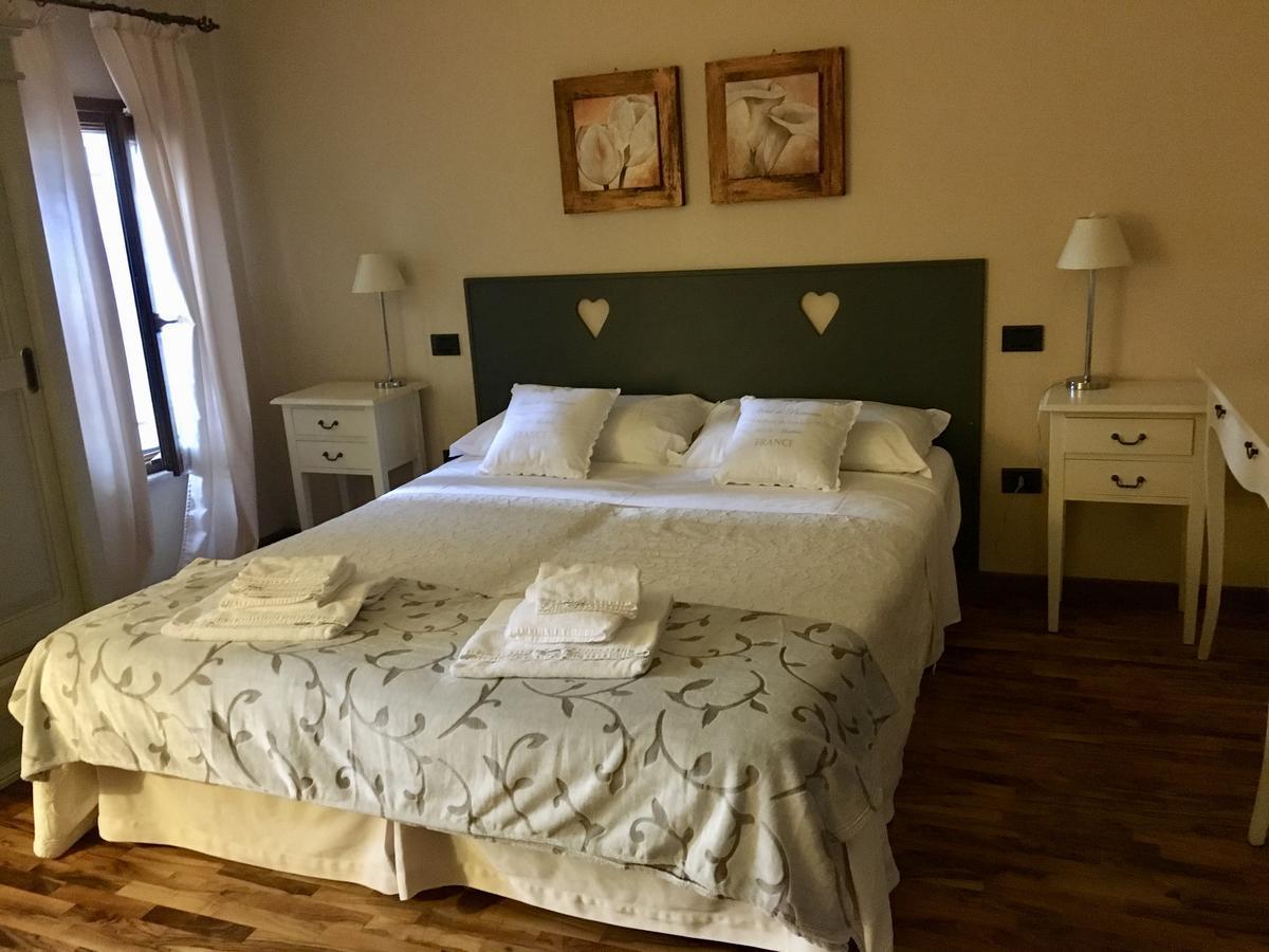 Agriturismo Corte Rocca San Giorgio di Mantova ภายนอก รูปภาพ