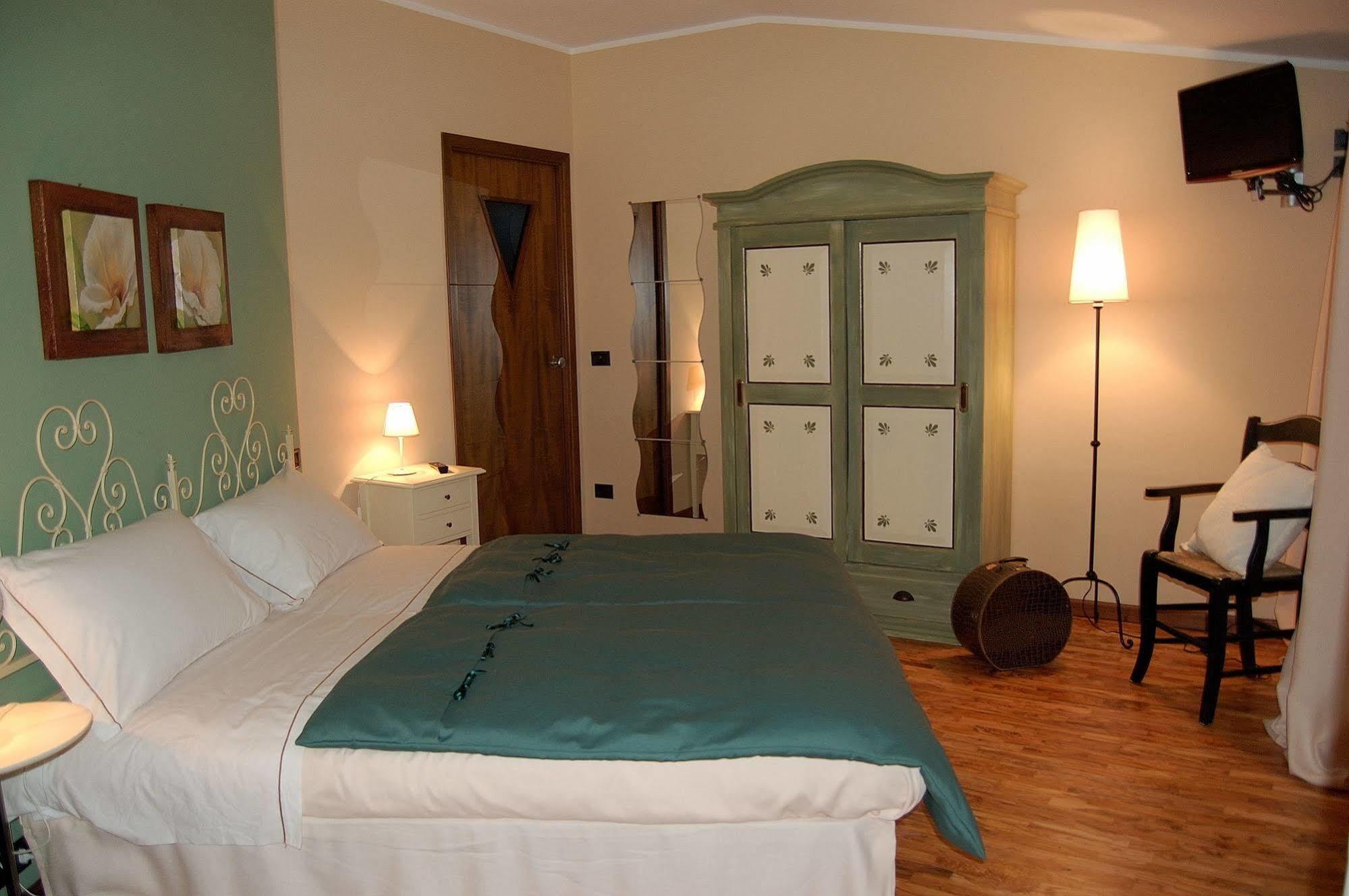 Agriturismo Corte Rocca San Giorgio di Mantova ภายนอก รูปภาพ